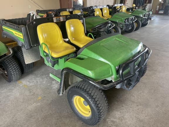 Image of John Deere Turf TX equipment image 4