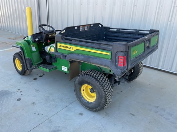 Image of John Deere Turf TX equipment image 2
