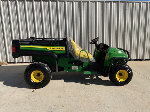 Image of John Deere Turf TX equipment image 3