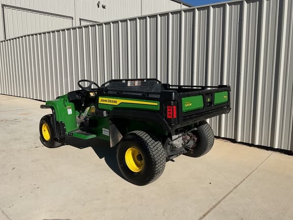 Image of John Deere Turf TX equipment image 2