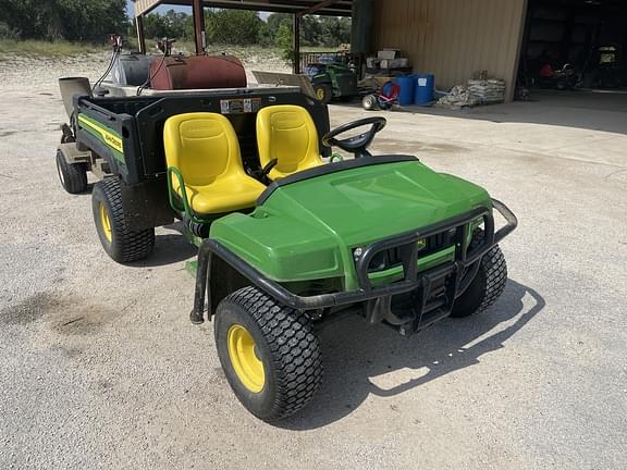 Image of John Deere Turf TX equipment image 4