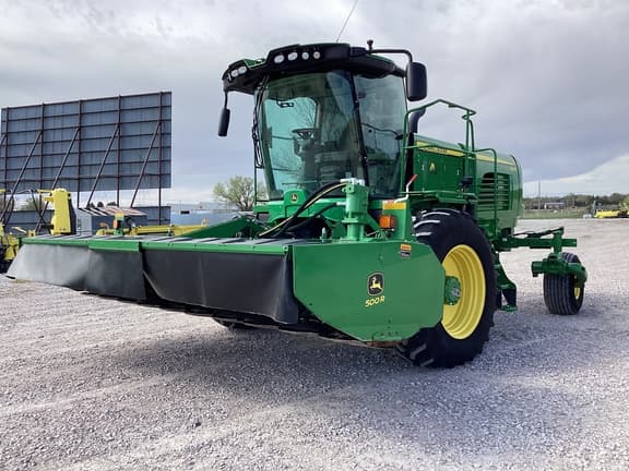 Image of John Deere W235 equipment image 2