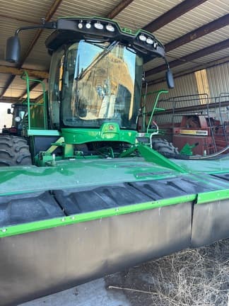 Image of John Deere W235 equipment image 1