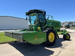 2021 John Deere W235 Image