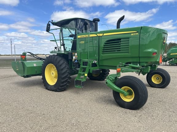 Image of John Deere W235 Primary image