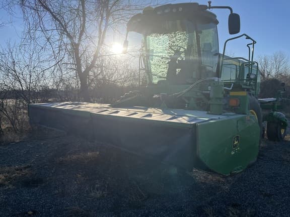 Image of John Deere W235 equipment image 2