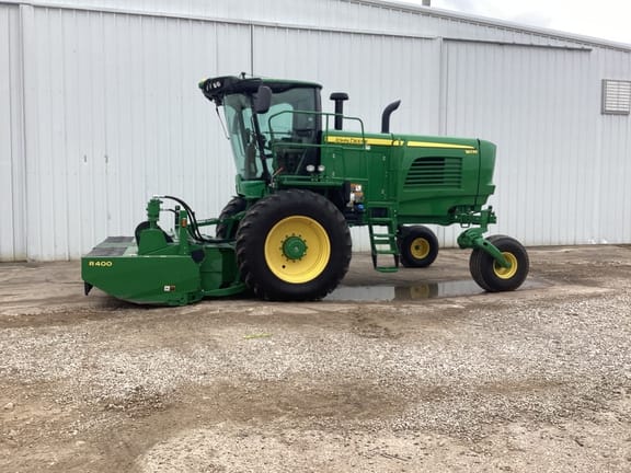2021 John Deere W235 Equipment Image0