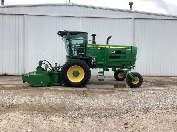 Image of John Deere W235 equipment image 1