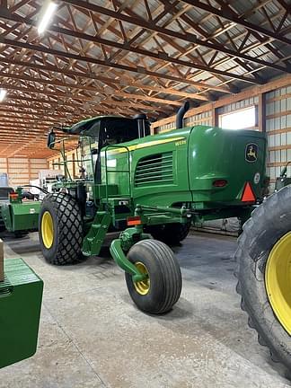 Image of John Deere W235 equipment image 1