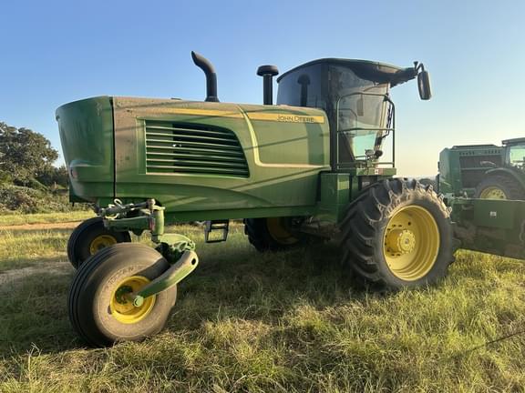 Image of John Deere W235 equipment image 4