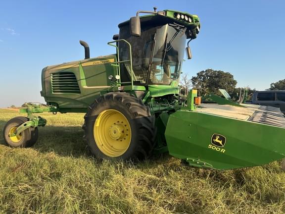 Image of John Deere W235 equipment image 3