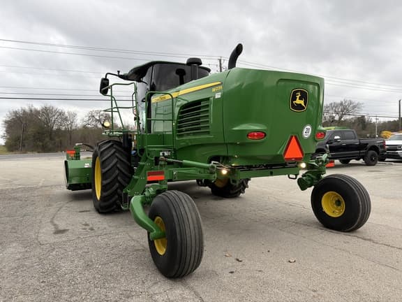 Image of John Deere W235 equipment image 2