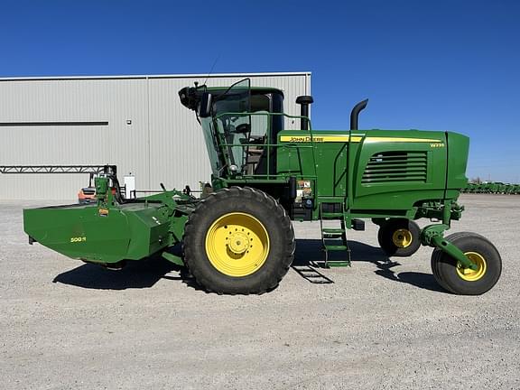 Image of John Deere W235 equipment image 1