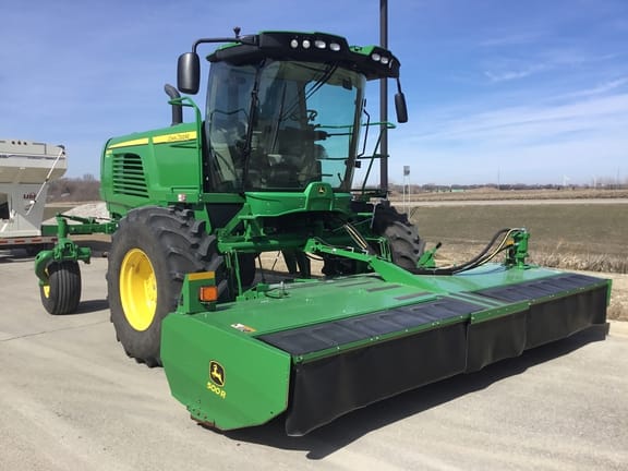 2021 John Deere W235 Equipment Image0