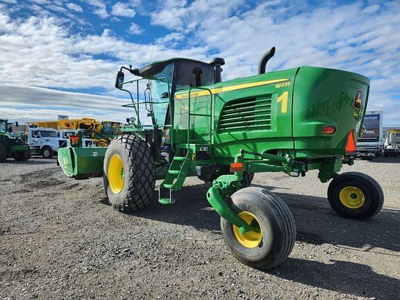 Image of John Deere W235 equipment image 2