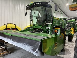 2021 John Deere W235 Image