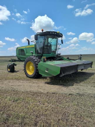Image of John Deere W235 equipment image 1