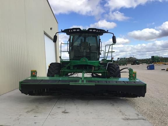 Image of John Deere W235 equipment image 3