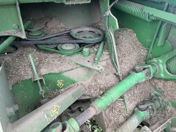 Image of John Deere W235 equipment image 3