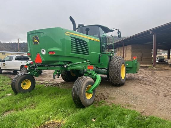 Image of John Deere W235 equipment image 3