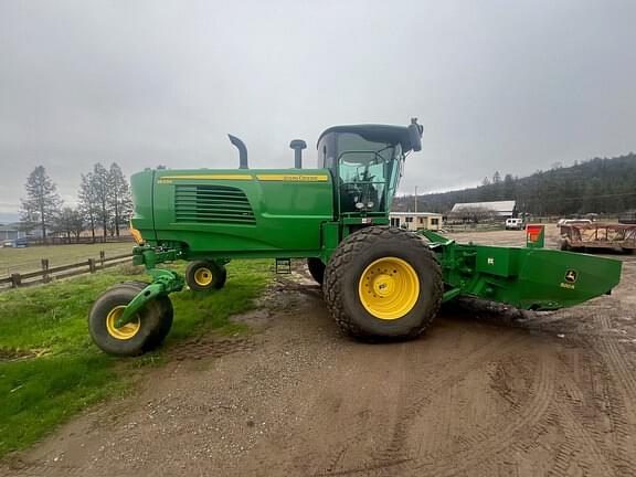 Image of John Deere W235 equipment image 4