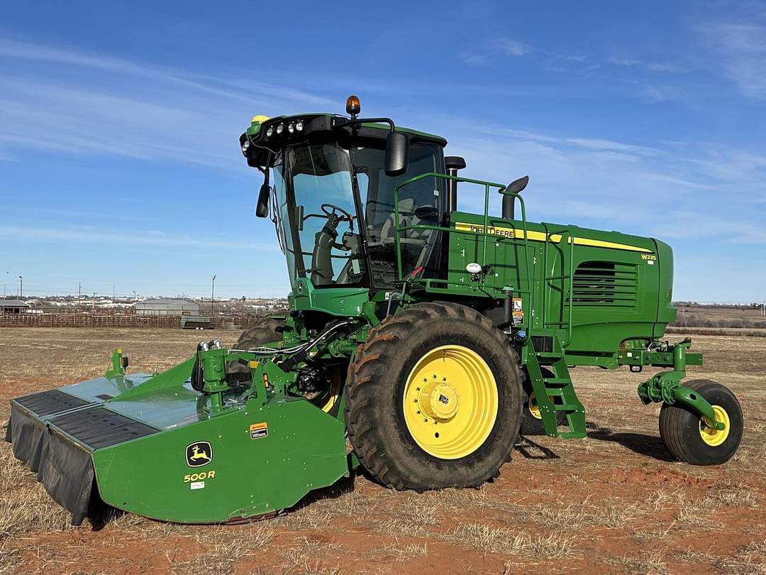 Image of John Deere W235 Primary image