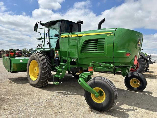 Image of John Deere W235 equipment image 3