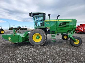 2021 John Deere W235 Equipment Image0