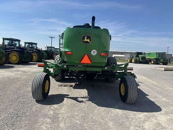 Image of John Deere W235 equipment image 3
