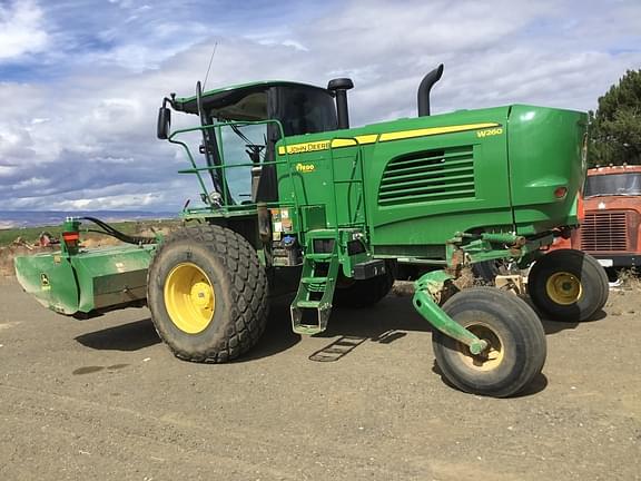 Image of John Deere W260 equipment image 1