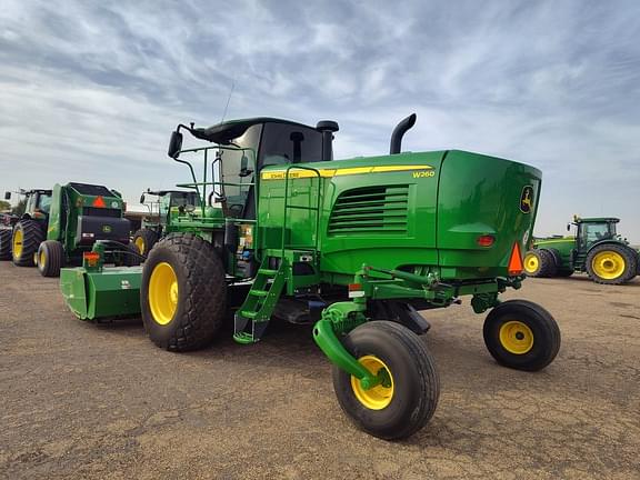 Image of John Deere W260 equipment image 2