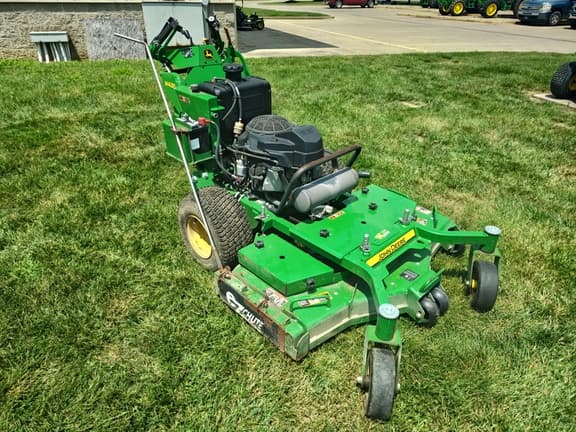 Image of John Deere W48R equipment image 1