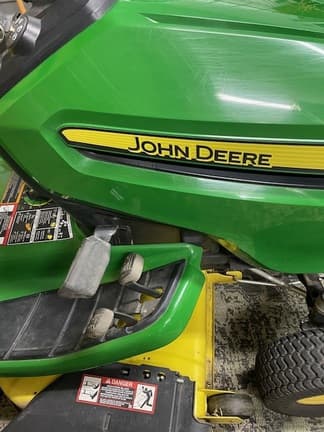 Image of John Deere X330 equipment image 2