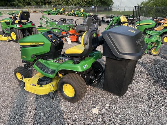 Image of John Deere X330 equipment image 3