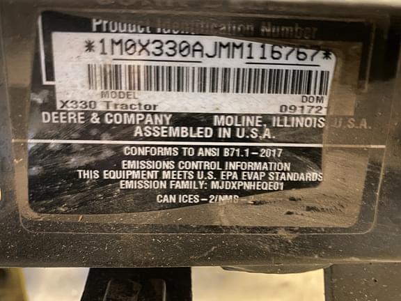 Image of John Deere X330 equipment image 1