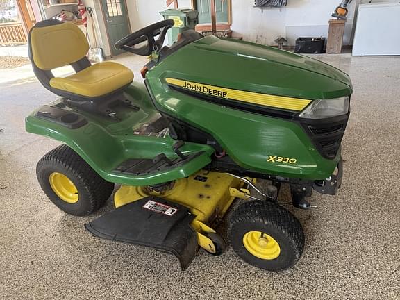 Image of John Deere X330 equipment image 2