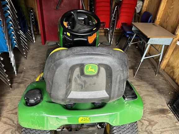 Image of John Deere X350 equipment image 3