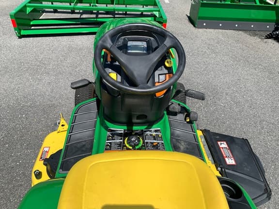Image of John Deere X350 equipment image 4