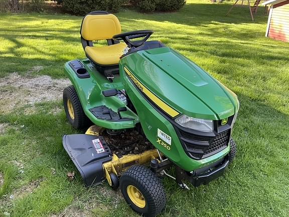 Image of John Deere X350 equipment image 4