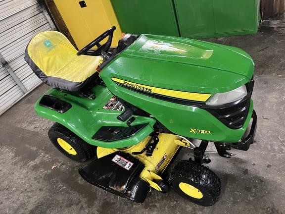 Image of John Deere X350 equipment image 4