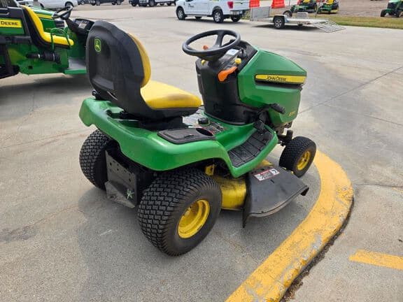 Image of John Deere X350 equipment image 4