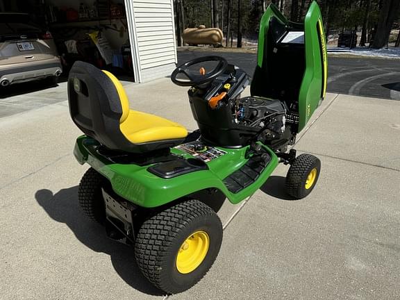 Image of John Deere X350 equipment image 3