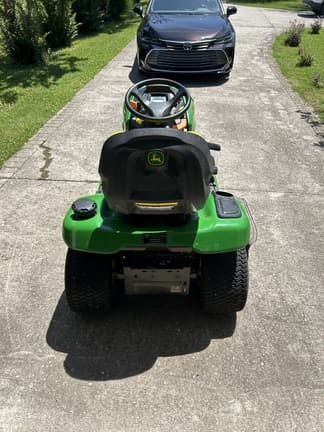 Image of John Deere X350 equipment image 3