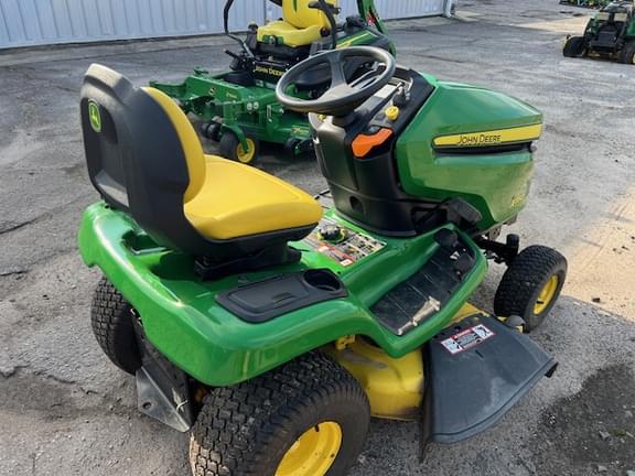Image of John Deere X350 equipment image 4