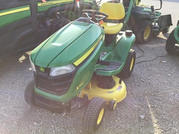 Image of John Deere X350 equipment image 3