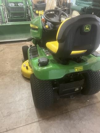 Image of John Deere X350 equipment image 1