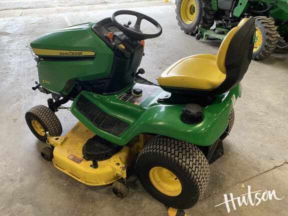 Image of John Deere X350 equipment image 1