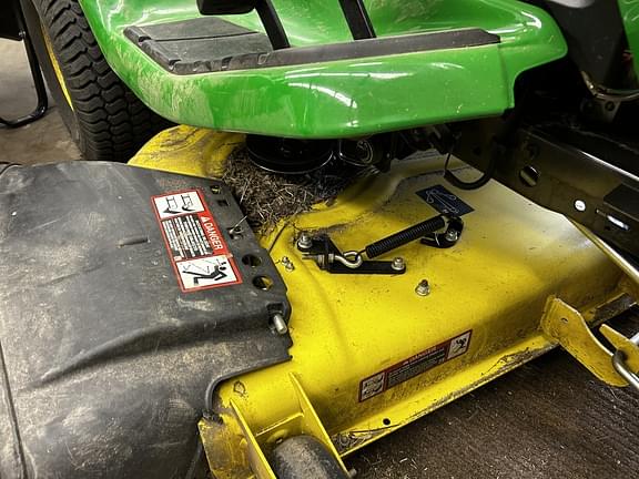 Image of John Deere X350 equipment image 4
