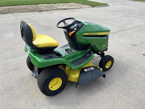 Image of John Deere X350 equipment image 4