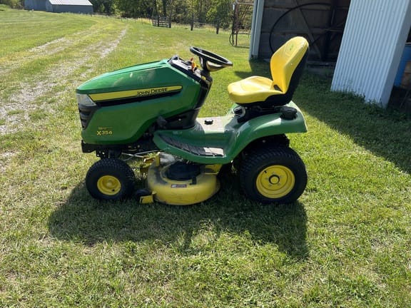 Main image John Deere X354